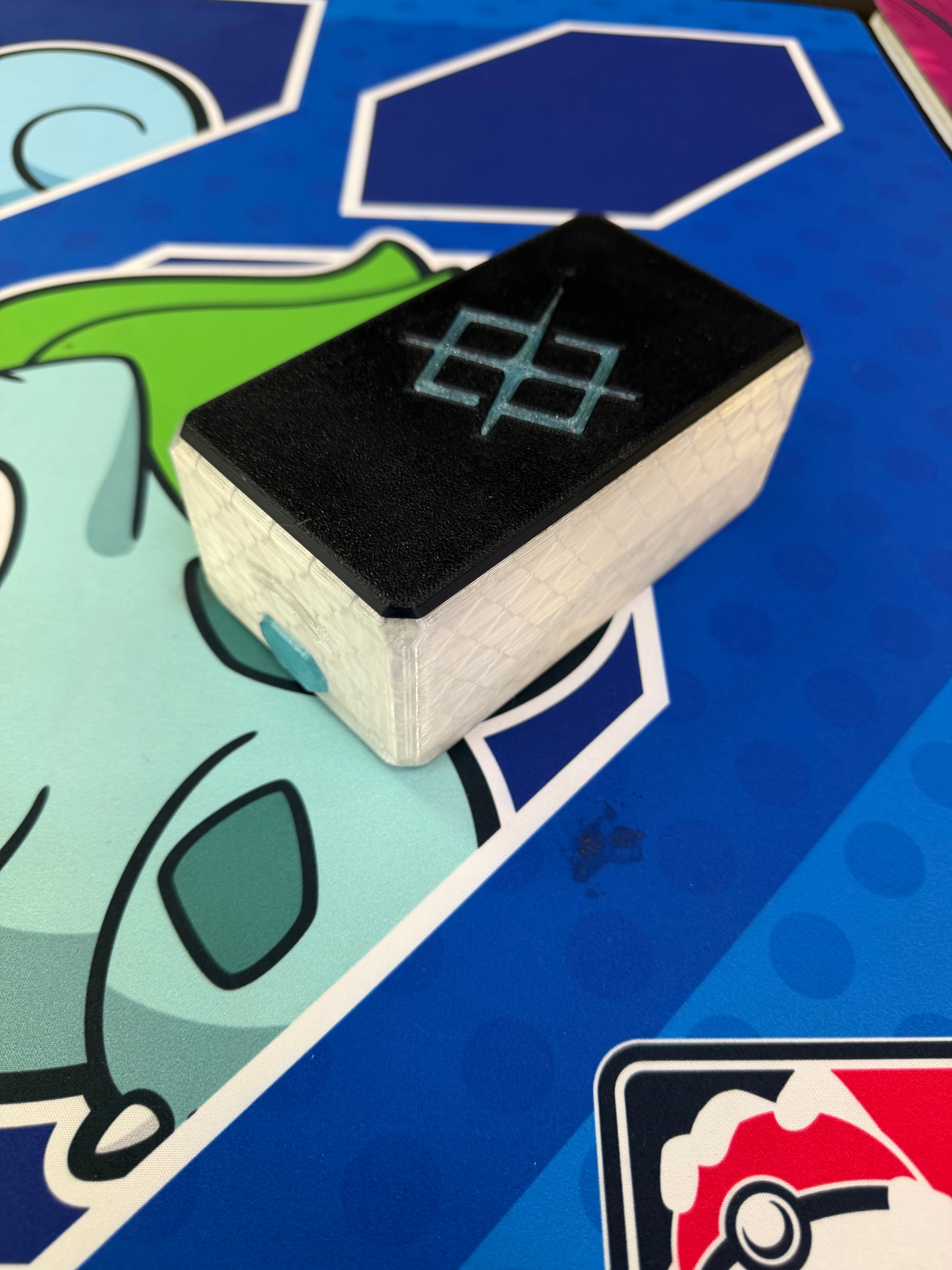 Gundam Deck Box | Game Grid - Logan