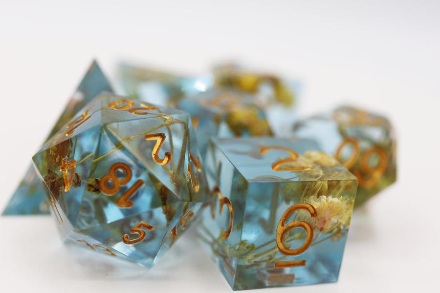 Sharp Edge Resin RPG Dice Set - Dahlia | Game Grid - Logan